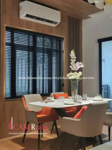 វីឡាកូនកាត់3បន្ទប់គេងសម្រាប់លក់នៅក្នុងបុរីប៉េងហួតបឹងស្នោរ
