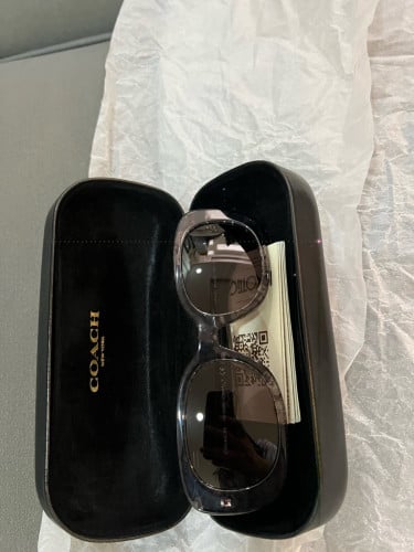 វ៉ែនតា សុីន នៅថ្មី98%