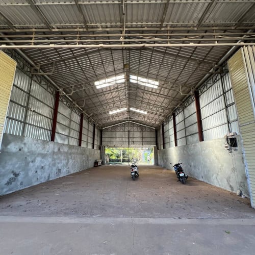 ឃ្លាំងសម្រាប់ជួល | Cheap Warehouse for Rent Located on Tbong Khmum District