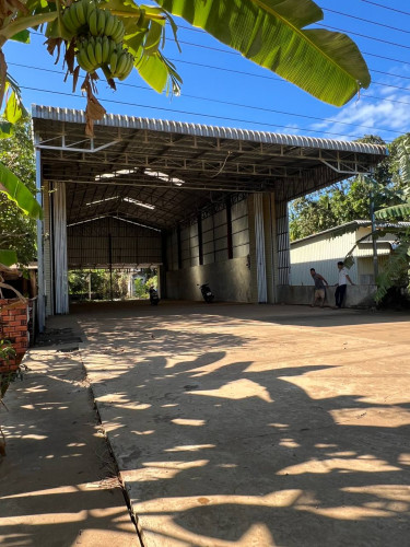 ឃ្លាំងសម្រាប់ជួល | Cheap Warehouse for Rent Located on Tbong Khmum District