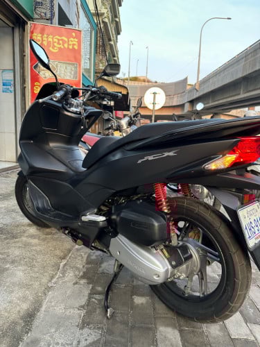 លក់Honda pcx