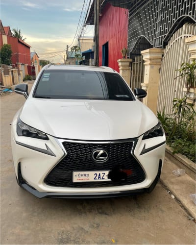 ឡានផ្ទាល់ខ្លួន​ nx200t f-sport