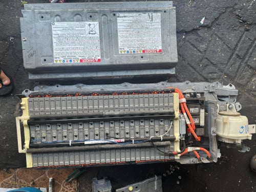 អាគុយpruis010ឆ្នាំ016