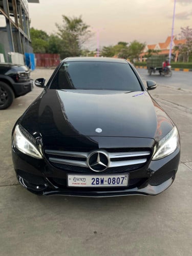 ✨Mercedes Benz C300 4Matic ✨ 2015 ពណ៍ខ្មៅ ក្នុងCherry