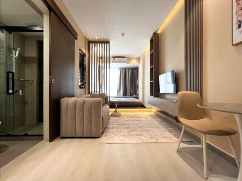 ✨Modern Studio Room For Rent Urban Village Phase2