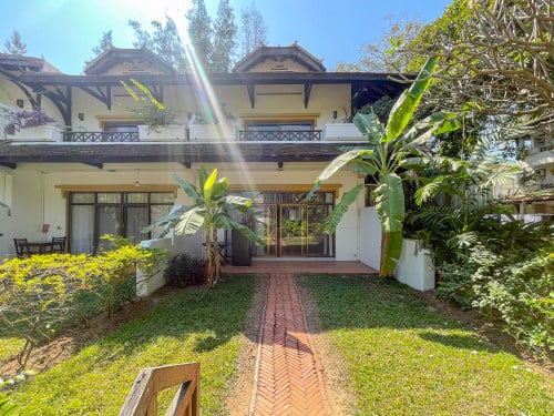 💁‍♂️ Garden 3 Bedrooms House for Rent in Tonle Bassac area