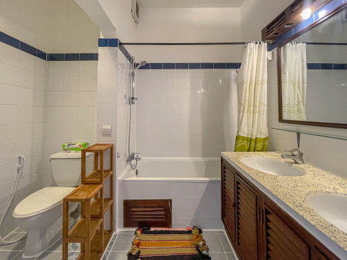 💁‍♂️ Garden 3 Bedrooms House for Rent in Tonle Bassac area