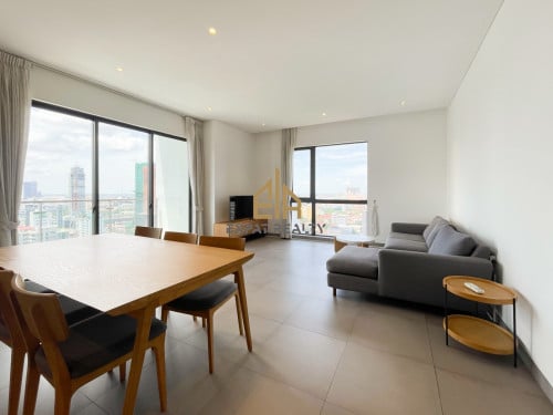 3 bedroom condo for rent at Embassy Central BKK1