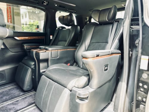 Alphard 2015 ឡានស្អាត