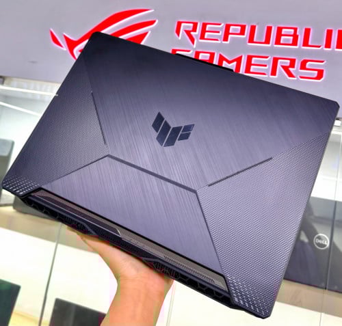 ASUS TUF FX506HCB/i5-11th/16GB/M.2 512GB/RTX3050(4G)/15.6”(144hz)/RGB