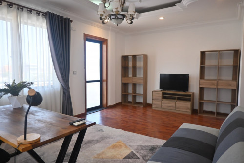 BKK1 | Ready to Move - Big 70sqm 1BR Serviced Apartment $600/Month (Pet Friendly)