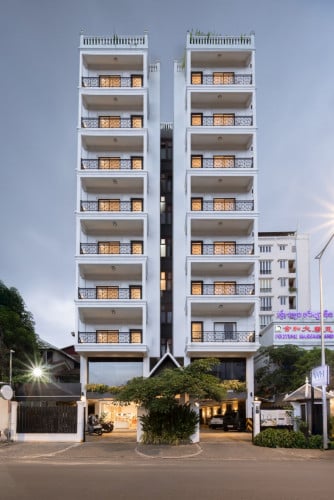BKK1 | Ready to Move - Big 70sqm 1BR Serviced Apartment $600/Month (Pet Friendly)