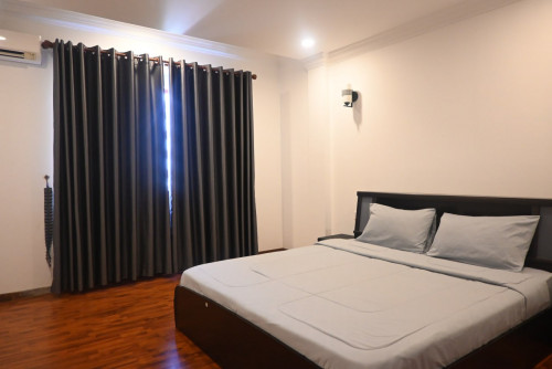 BKK1 | Ready to Move - Big 70sqm 1BR Serviced Apartment $600/Month (Pet Friendly)