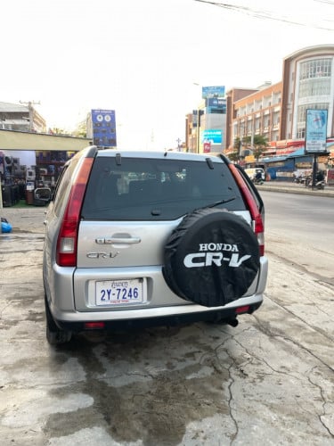 CRV ឆ្នាំ 2002 ឡានស្អាត គ្រឿងក្នុងថ្មី មិនបុកមិនប៉ះ