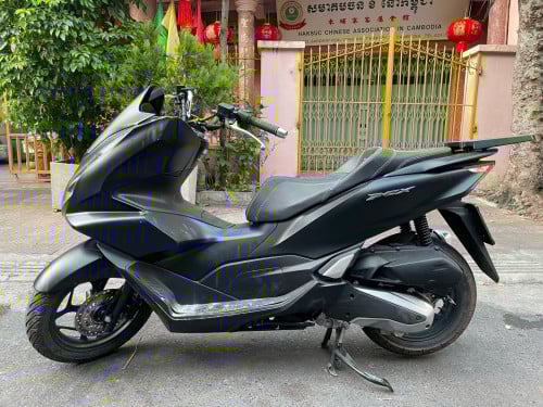 Honda Pcx160 2021 ស្មាតឃី New98%មានពន្ធកាតគ្រីស្លាកលេខ