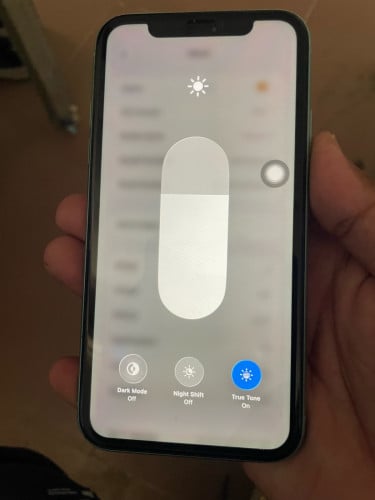 iPhone 11 128GB សាណុំមានស្កេន