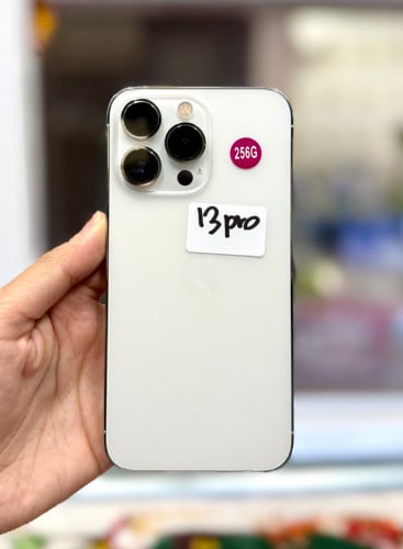 IPhone 13 Pro ទំហំផ្ទុក (256G) តួស្អាត 98% Model ZA