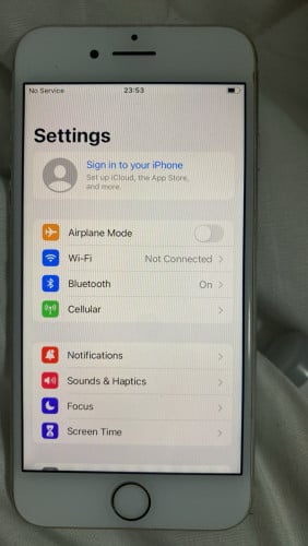 iPhone 7 memory 32GB អត់ជាប់ICloud មានស្កេន