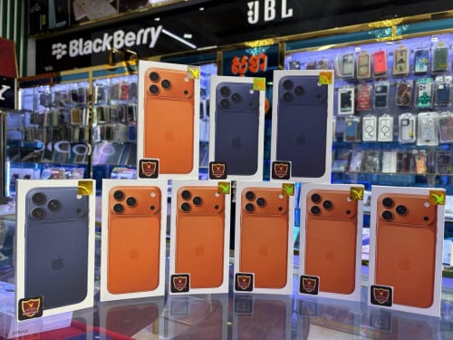 iPhones 17 pro max  256G orange & blue X/A new warranty 1year ( no active)