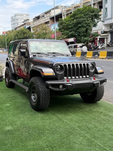 Jeep Wrangler Rubicon 2021 ឡាន​ក្រុម​ហ៊ុន​ ពណ៌​ប្រផេះ​ 20000km