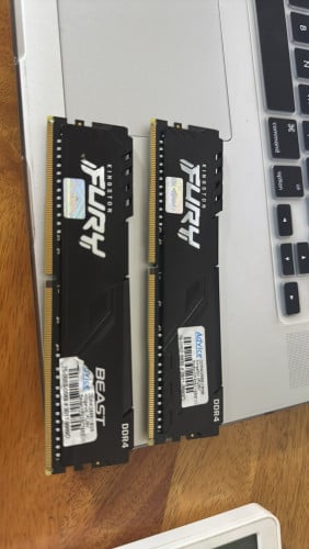 Kingston fury ddr4 2666 16g ×2