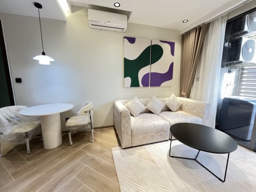 New Condo with Swimming pool for rent in BKK1 near BKK market