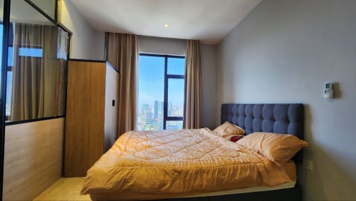 One Bedroom for urgent sale