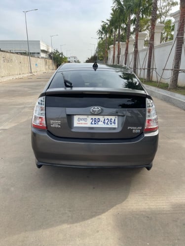 Prius 07 half full ម្ចាស់ដេីម​ អាគុយabsអេម​ តម្លៃចរចារ