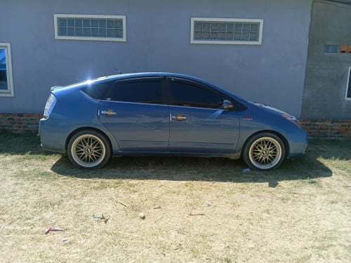 Prius 2006 full option