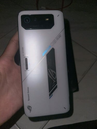 ROG phone 6 CH