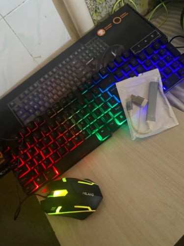 Set keyboard RGB លេងជាមួយទូរសព្ទ android បាន