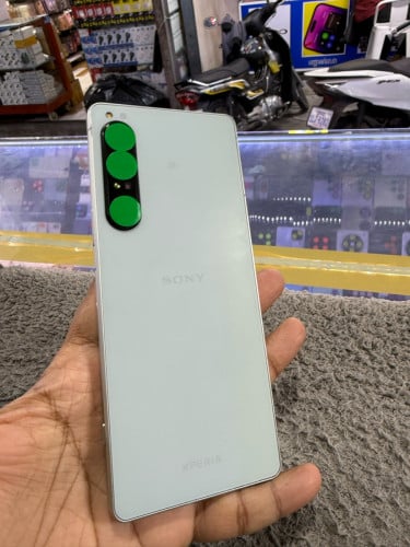 Sony 1 Mark 4 Ram12G Memory256G Global Sim2 មានឆ្នាំងសាក