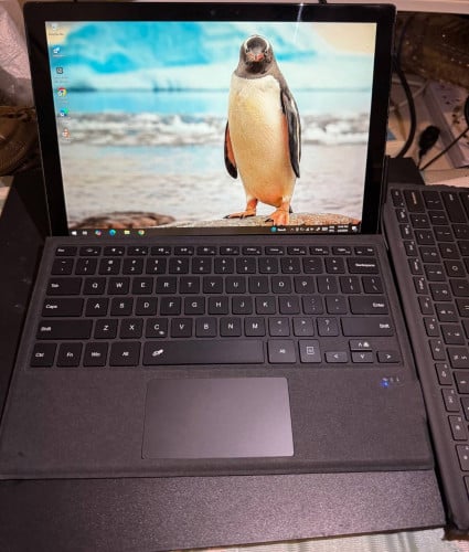 Surface Pro 6 i7-8650U 165$