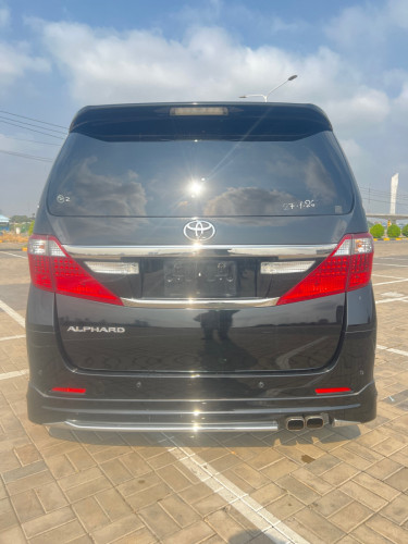 TOYOTA ALPHARD 2014 Top option