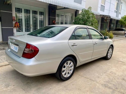 Toyota Camry 02 XLE Full ឡានថ្មីតម្លៃទន់ៗ