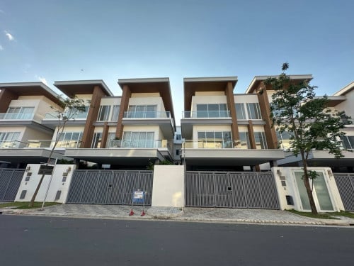 Twin Sunflower for Rent at Borey Orkide Pochentong ( A-83)