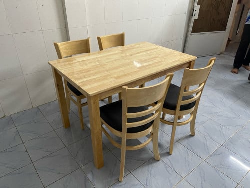 ឈុតតុបាយ