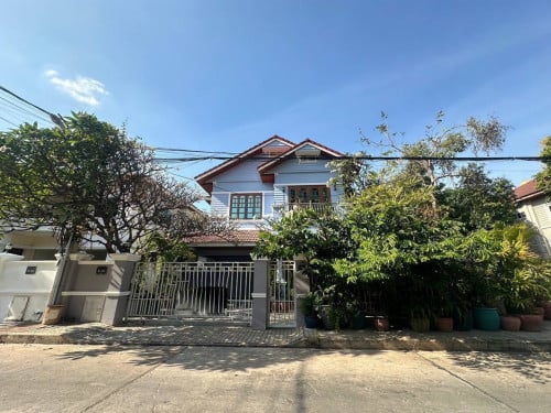 វិឡាទោលសំរាប់ជួល បុរីចំការមន