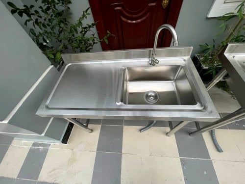 ស៊ីងលាងចានអ៊ីណុកថ្មី