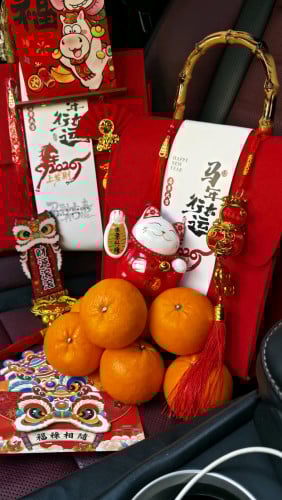 ឈុតក្រូច នាំលៀប