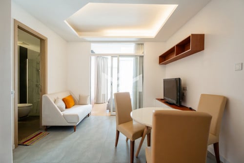 ខុនដូរសម្រាប់លក់  2 Bedroom Condo For Sale in The Penthouse Residence