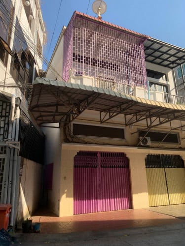 ផ្ទះល្វែងជួល - តម្លៃ 400 ដុល្លារ