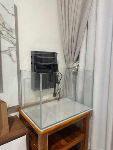 លក់ទូចិញ្ចឹមត្រីនិងចម្រោះ ខ្នាត 60x40x40 ទូនៅថ្មីទេីបប្រេីបាន1ខែ