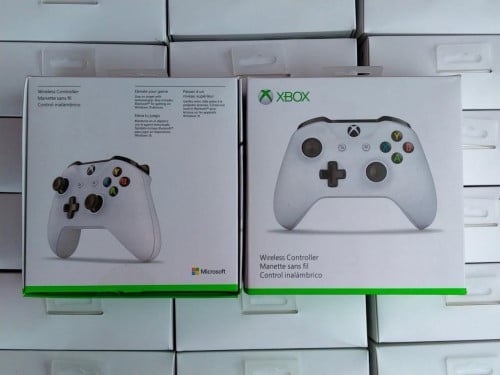 - GamePad Bluetooth Microsoft Xbox One Controller អីវ៉ាន់មាននៅក្នុងស្តុក