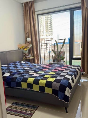 ខុនដូជួល R&F ទីតាំងផ្លូវ 60m