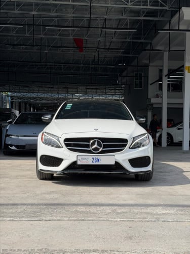 🌟ទើបកាត់បានថ្មីៗ សោហ្សុីន_2គ្រាប់ ផែនឡានមូល នៅថ្មីស្អាត🚘AMG 2015 MERCEDES C300 WHITE/CHERRY_ហ្សុីន