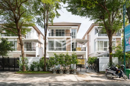 🏡វីឡាសម្រាប់លក់  Villa Jasmine For Sale in Borey Penghuoth Rosato