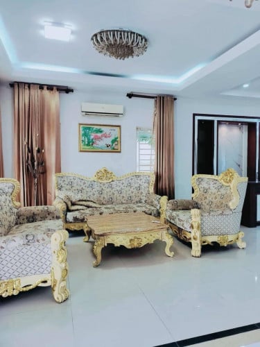 វីឡាសម្រាប់ជួលនៅភ្នំពេញថ្មី | Villa For Rent in​ Phnom Penh Thmei