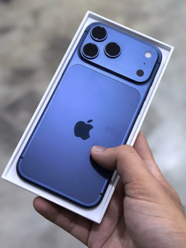 17 Pro Max 256GB Blue X/A 99.99%