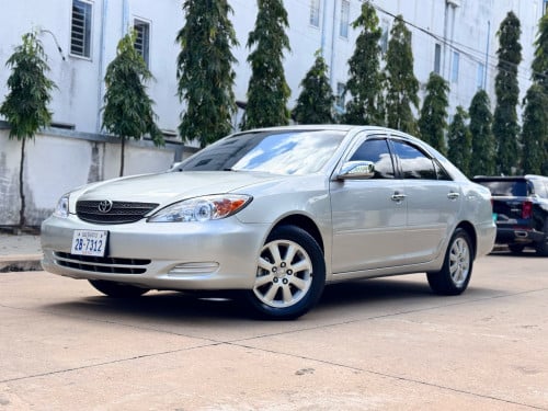 2002 - LE . ឡាន​ស្អាត​